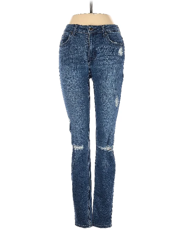 Jeans Fashionable Straight Cut Jeans