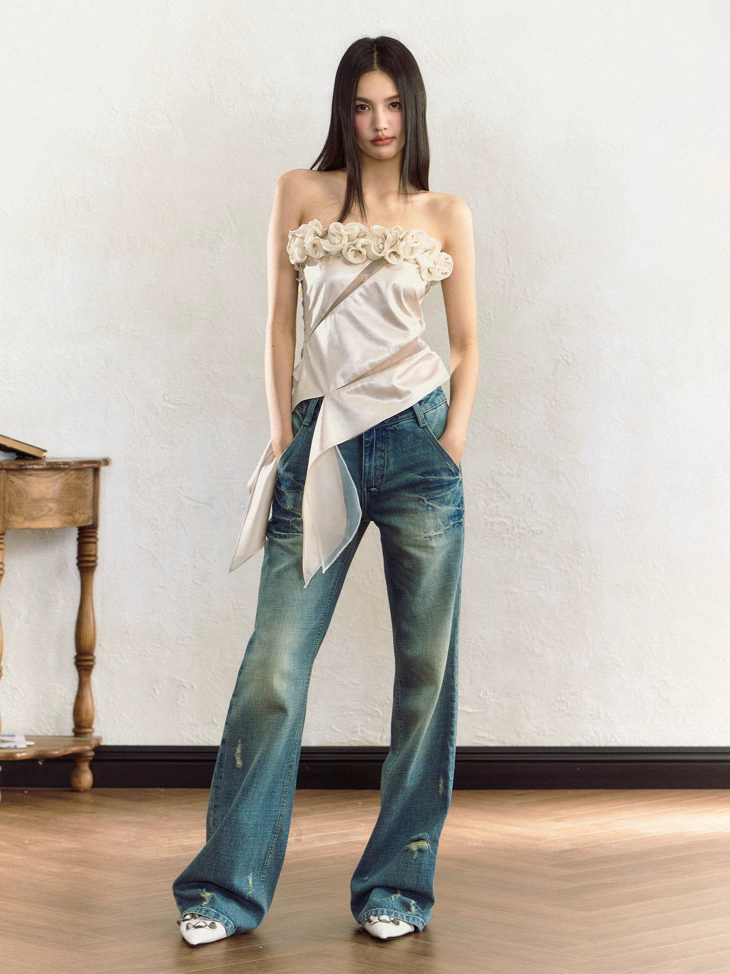 Blue Distressed Low-rise Wide-leg Jeans Trendy Flared Leg Jeans