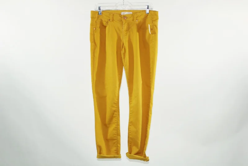 No Boundaries Gold Tea Pants | Size 11 Slim-Fit Khaki Pants