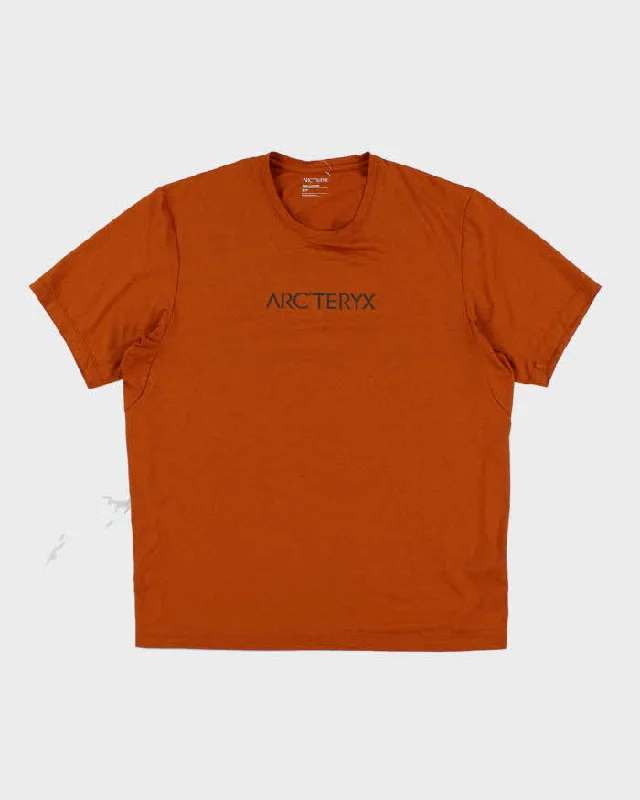 Arc'teryx Outdoors Centre Logo T-Shirt - S Jersey Fabric Tulle Fabric Batik Fabric