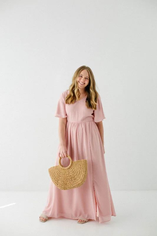 'Clarice' V-Neck Chiffon Maxi Dress in Blush FINAL SALE Trendy Fit-and-Flare Maxi Dress